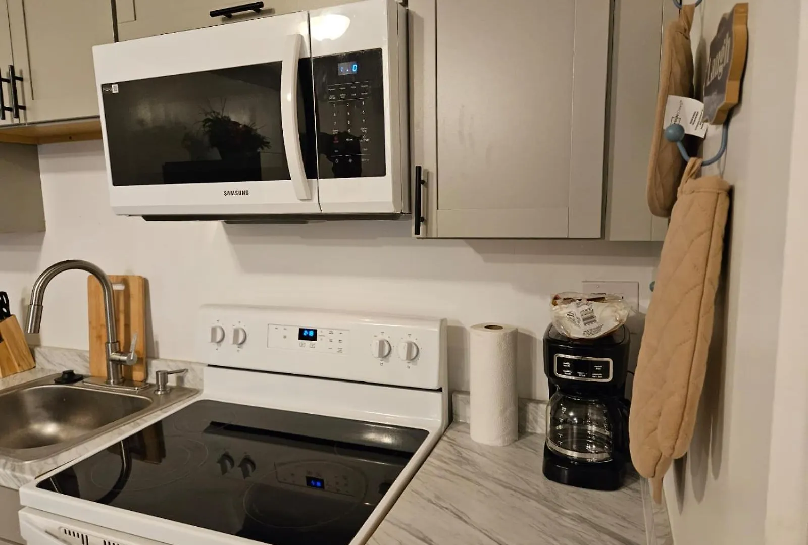 3 Bedroom Guest House Get Away Ideal Location 멤피스 0*,  미국
