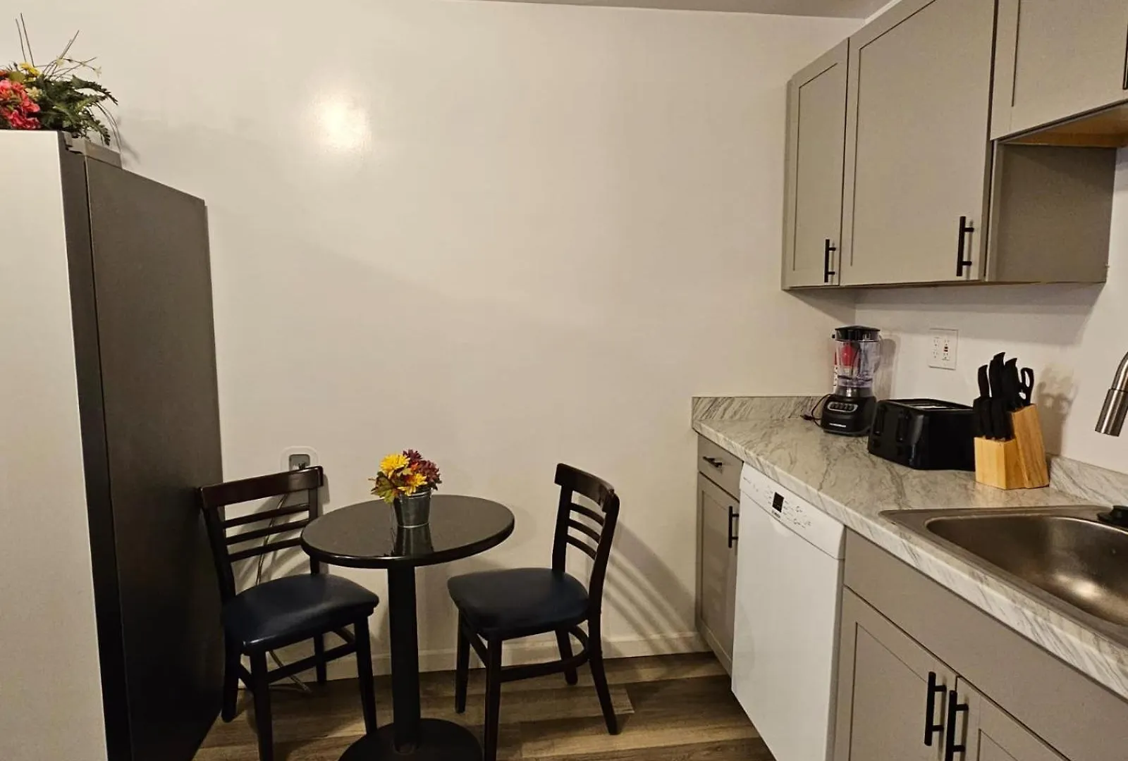 3 Bedroom Guest House Get Away Ideal Location 멤피스 미국